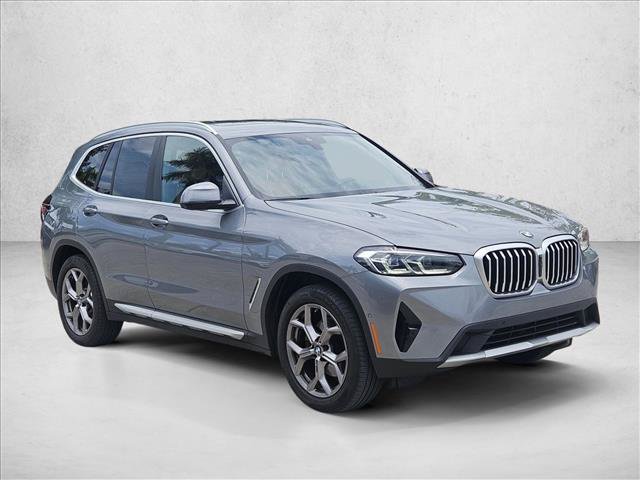 Used 2024 BMW X3 sDrive30i w/ Convenience Package RWD image 3