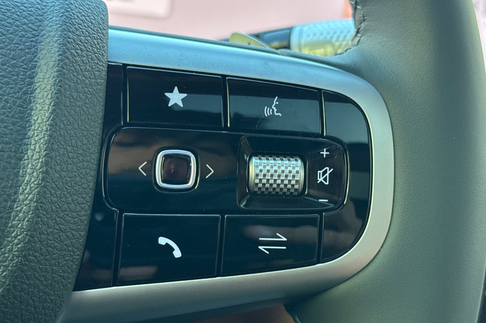 New 2026 Genesis GV80 2.5T Advanced image 29