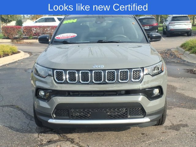 Certified 2024 Jeep Compass Limited AWD/4WD image 2