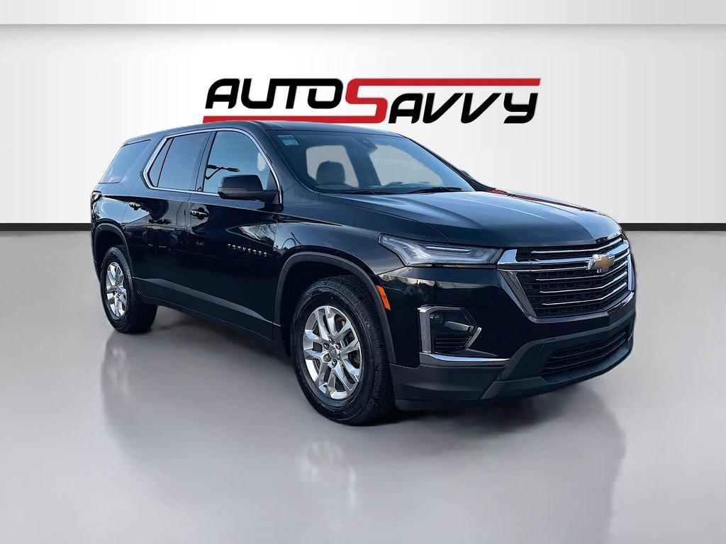 Used 2023 Chevrolet Traverse LS AWD/4WD image 1