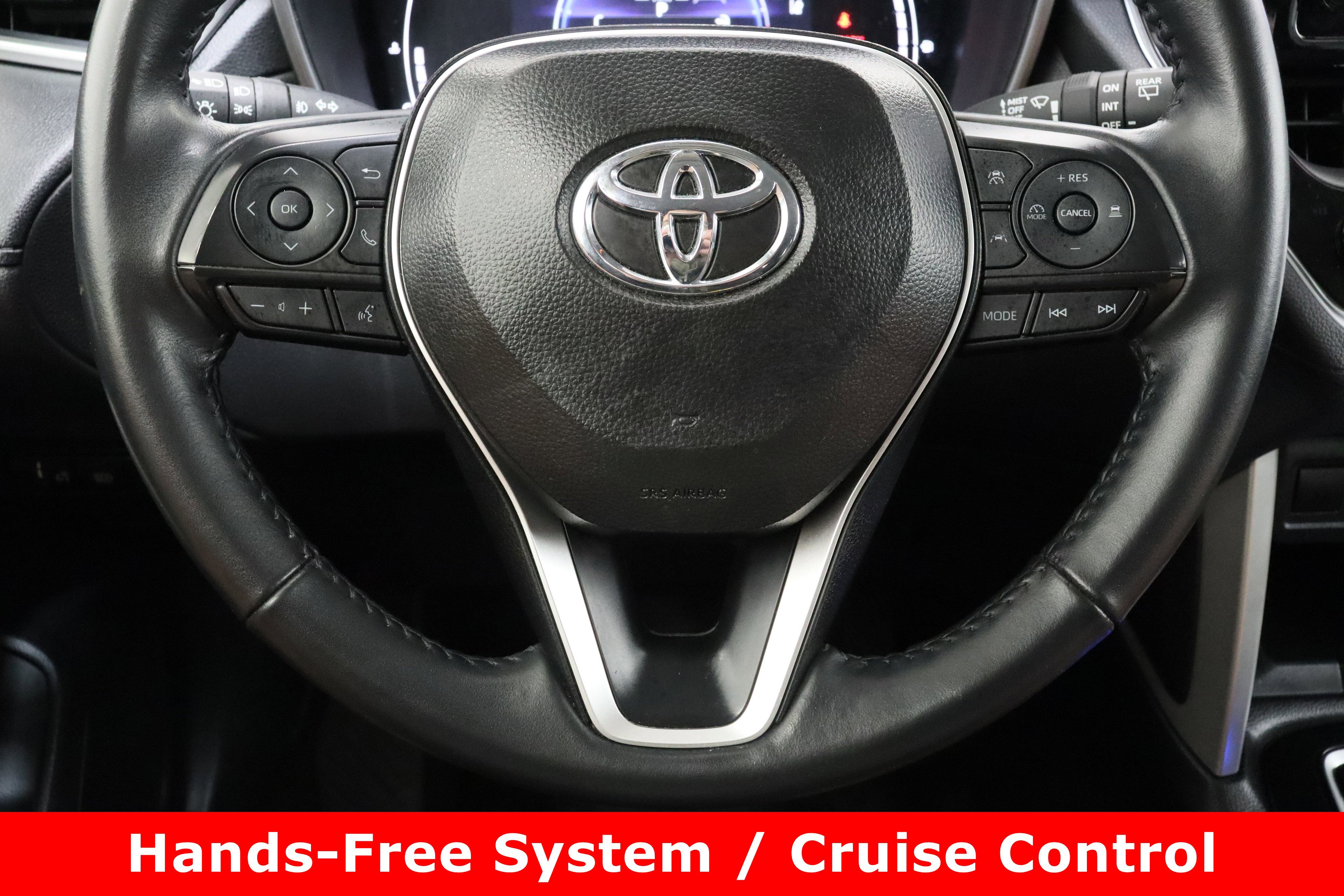 Used 2025 Toyota Corolla Cross XLE image 25