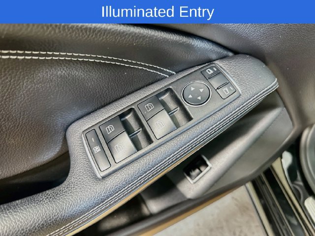 Used 2018 Mercedes-Benz CLA 250 4MATIC image 23