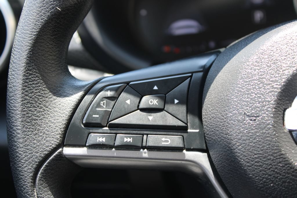 Used 2021 Nissan Kicks SV FWD image 24