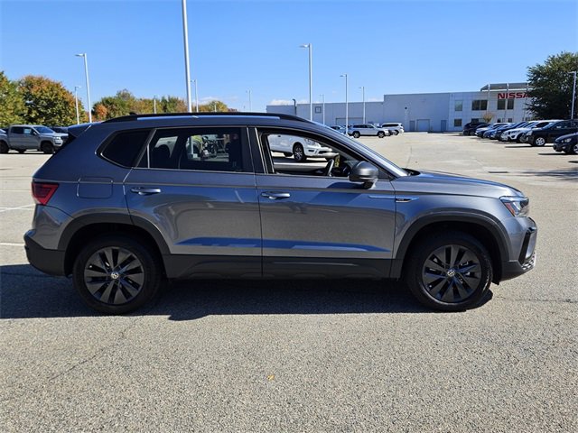 Used 2024 Volkswagen Taos S image 13