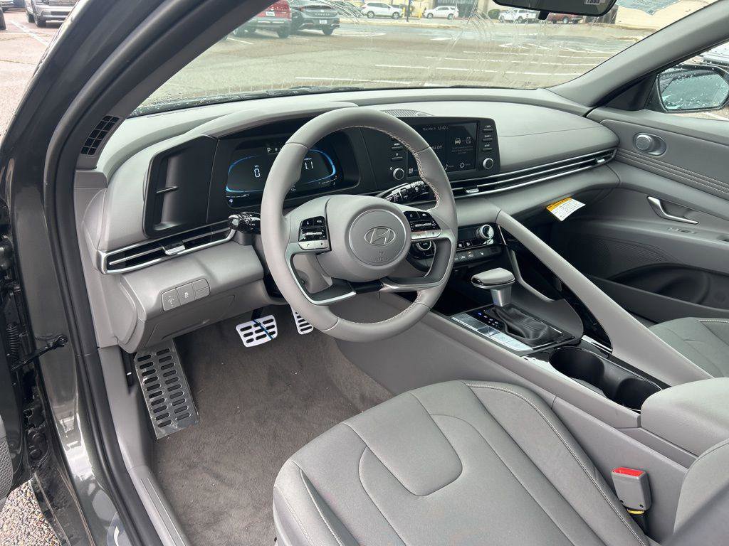 New 2026 Hyundai Elantra SEL Sport Premium image 11