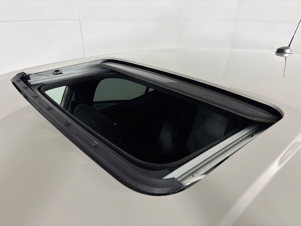 New 2026 Chevrolet Trax RS w/ Sunroof Package FWD image 22