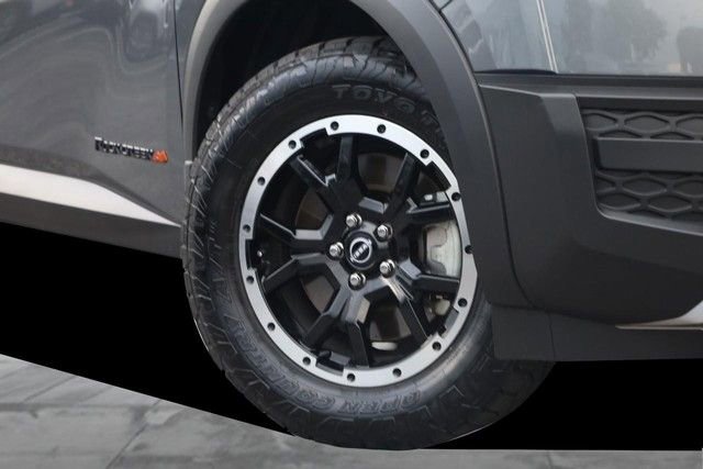Certified 2025 Nissan Pathfinder Rock Creek AWD/4WD image 3