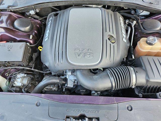 Used 2022 Dodge Charger R/T w/ Blacktop Package RWD image 21