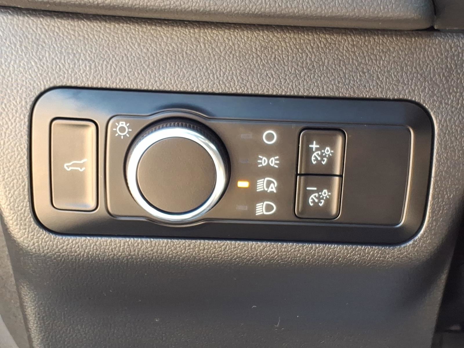 Used 2024 Ford Escape ST-Line w/ Tech Pack #1 AWD/4WD image 17