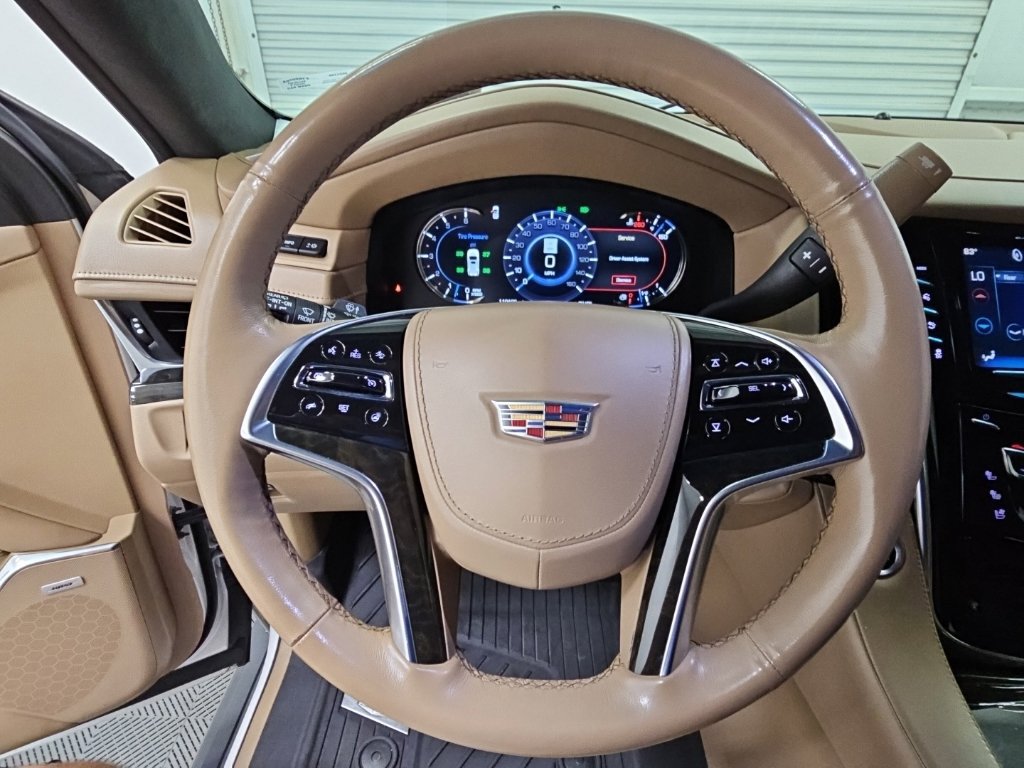 Used 2019 Cadillac Escalade ESV Platinum RWD image 25