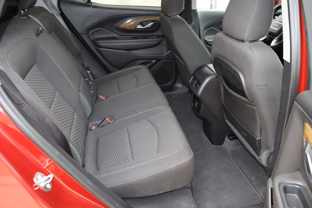 Used 2018 GMC Terrain SLE w/ Driver Convenience Package FWD image 21
