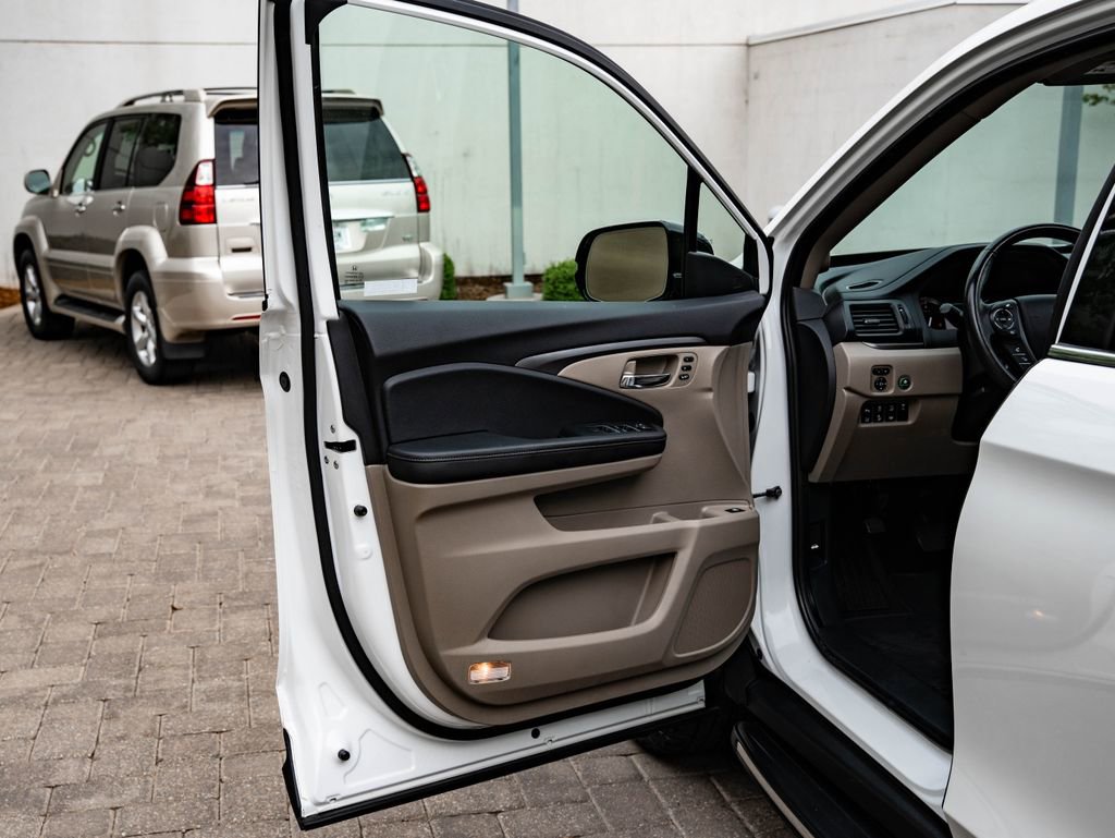 Used 2023 Honda Ridgeline RTL-E image 26