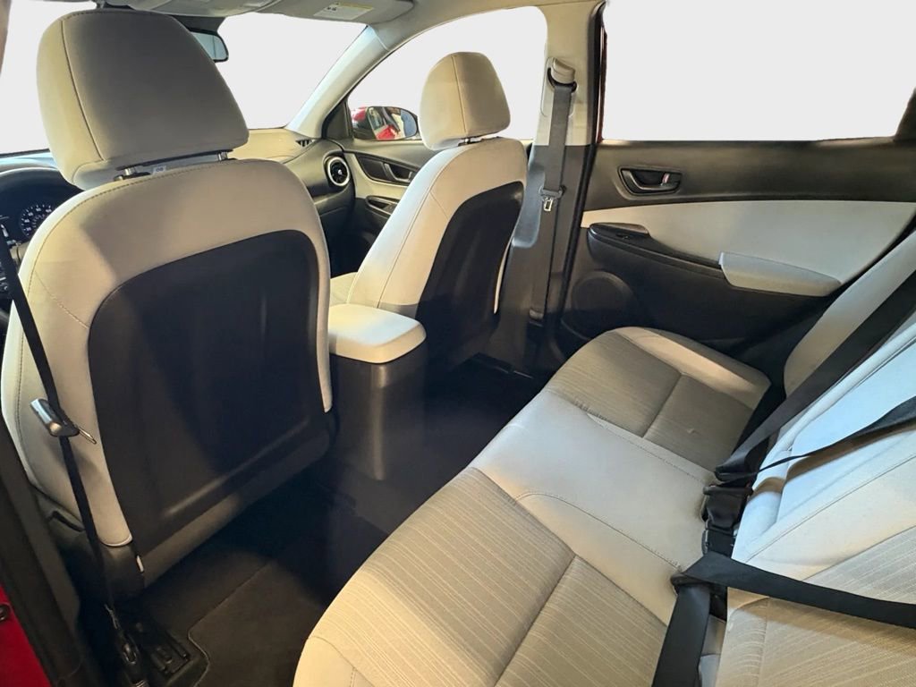 Used 2022 Hyundai Kona SEL w/ Cargo Package AWD/4WD image 16