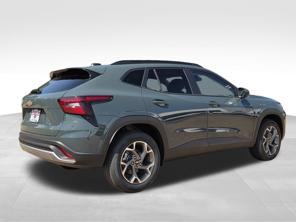New 2026 Chevrolet Trax LT w/ LT Convenience Package FWD image 6