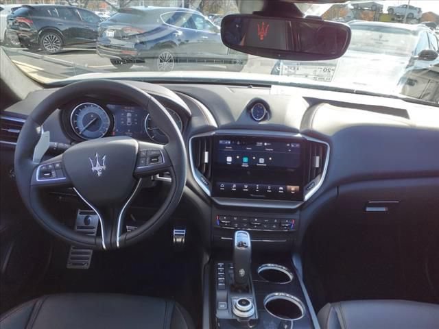 Used 2024 Maserati Ghibli Modena Ultima Q4 AWD/4WD image 14