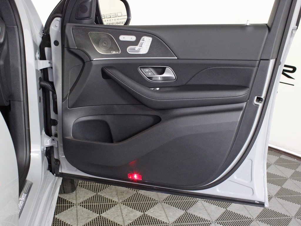 Certified 2025 Mercedes-Benz GLE 450 4MATIC image 32