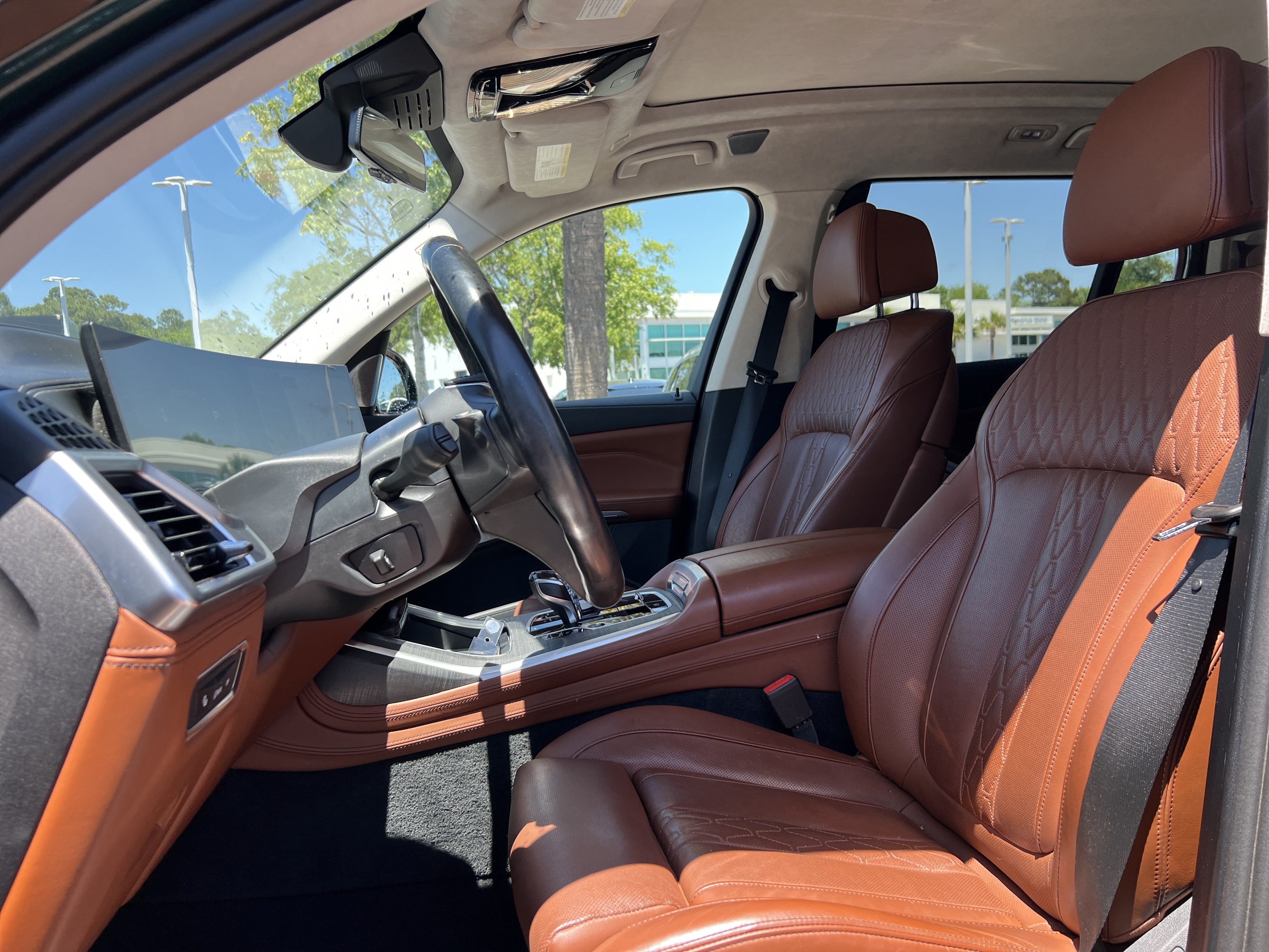 Certified 2024 BMW ALPINA XB7 AWD/4WD image 25