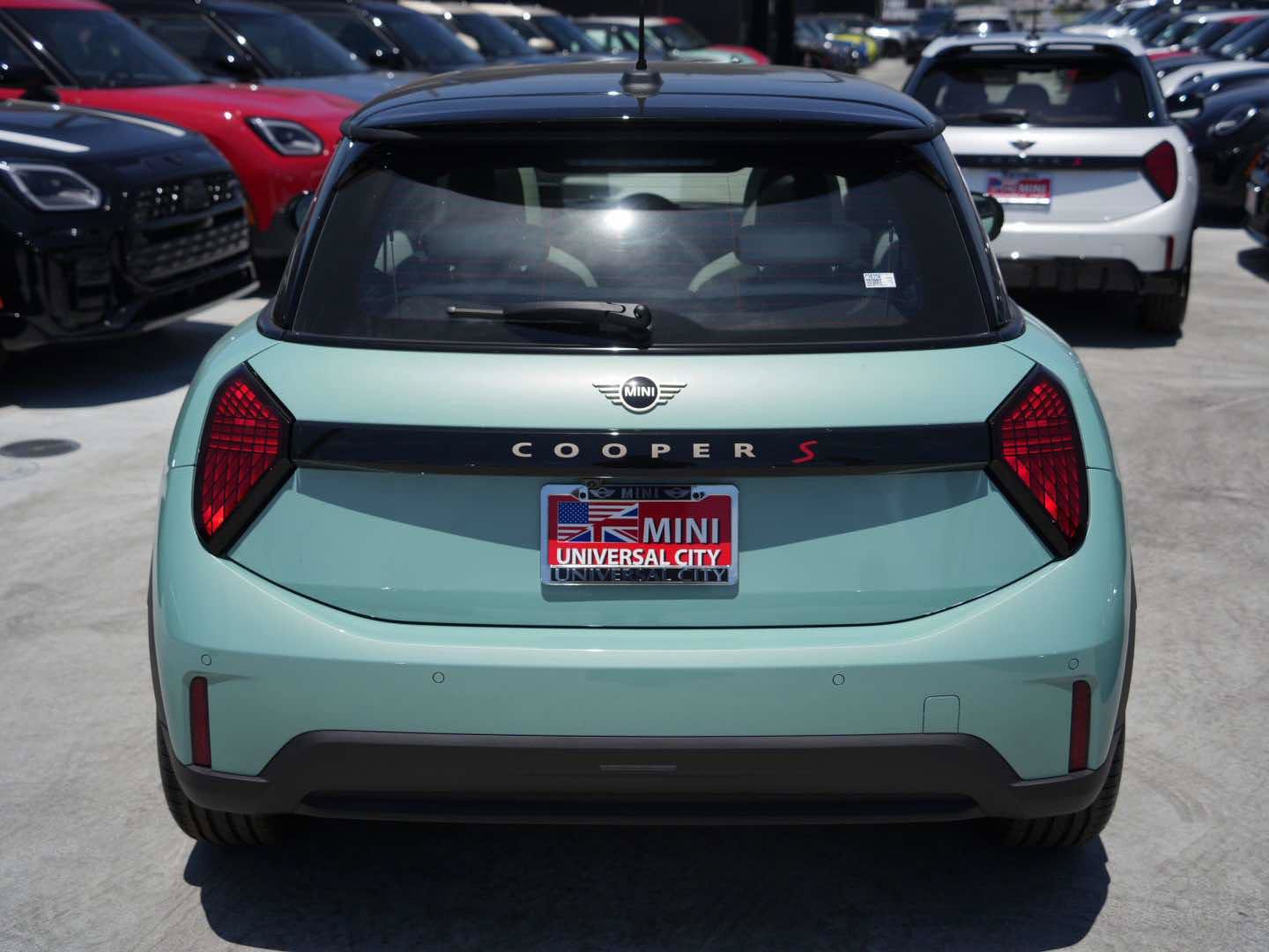 New 2026 MINI Cooper S FWD image 4