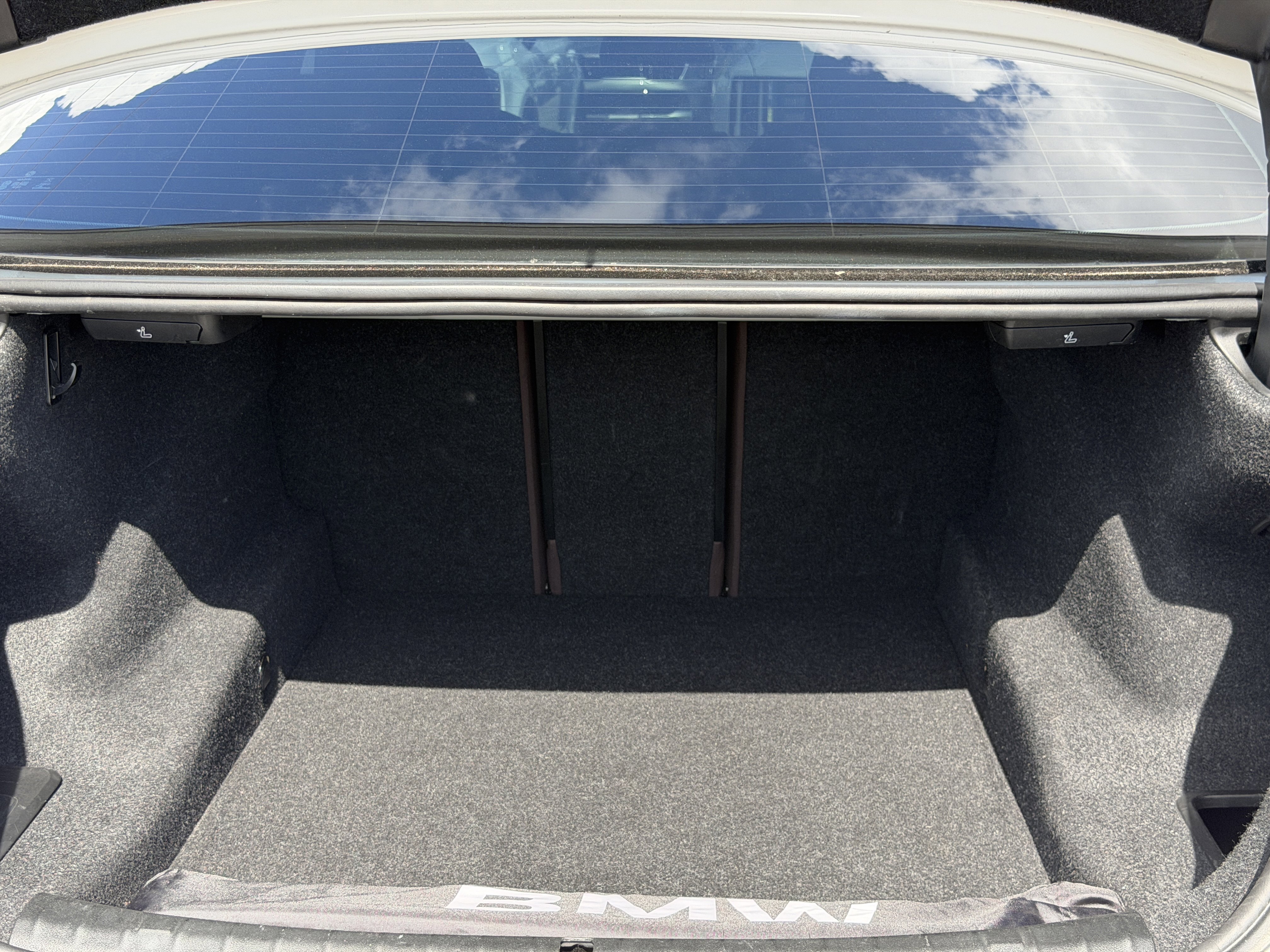 Used 2018 BMW 540i image 11