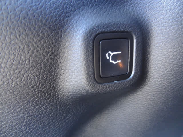 Used 2022 Jeep Compass Limited w/ Elite Group AWD/4WD image 11
