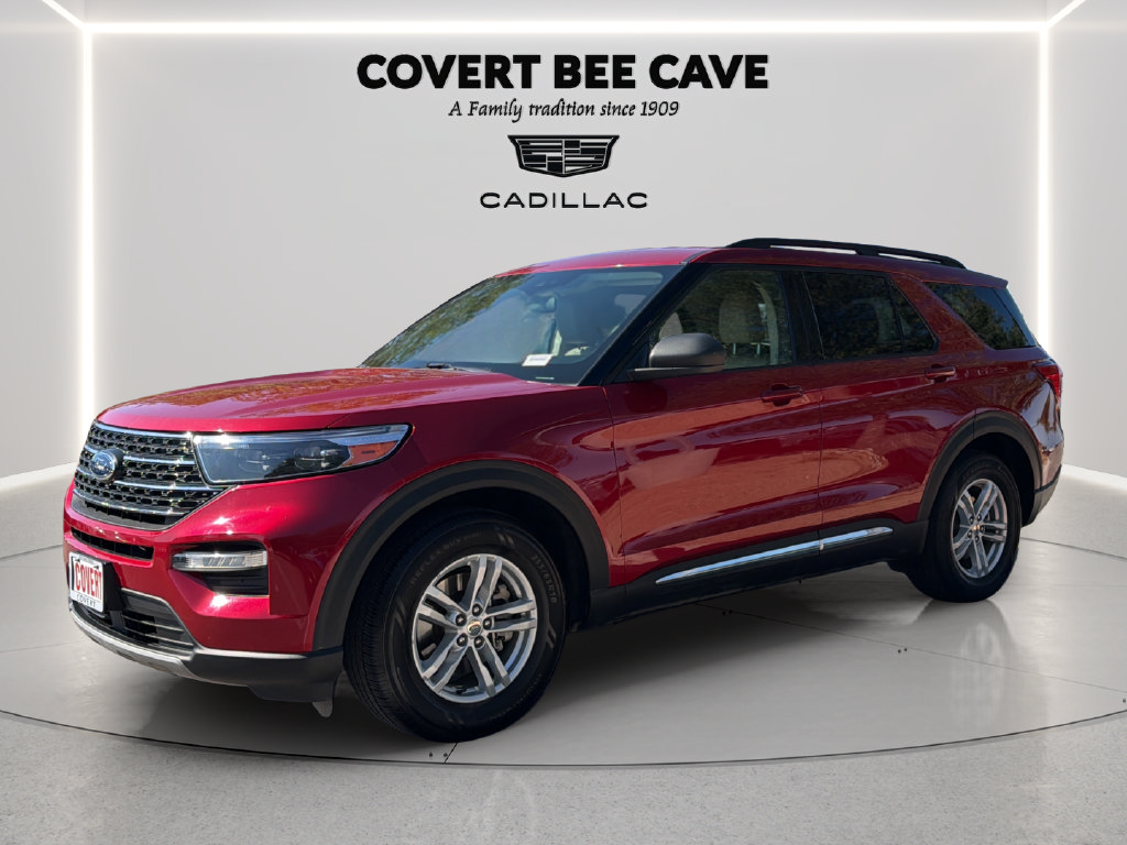 Used 2022 Ford Explorer XLT w/ Equipment Group 202A RWD image 3