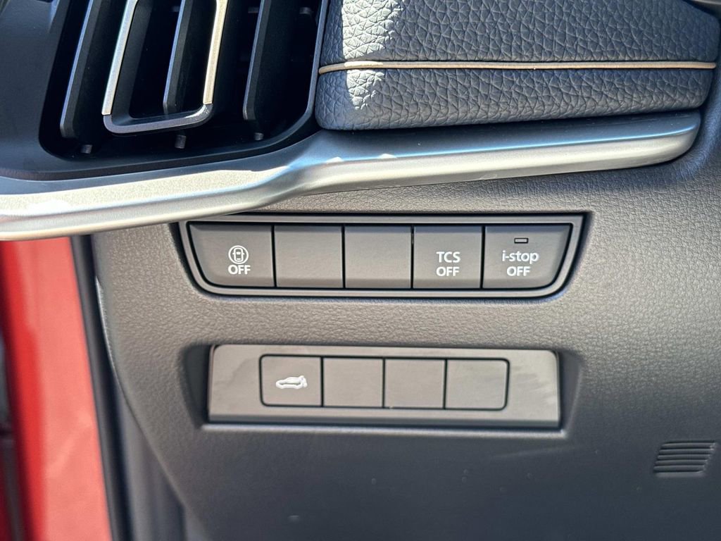 Certified 2024 MAZDA CX-90 3.3 Turbo w/ Preferred Package image 11