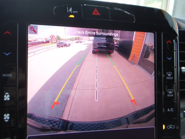 New 2027 RAM 1500 4x4 Crew Cab image 32