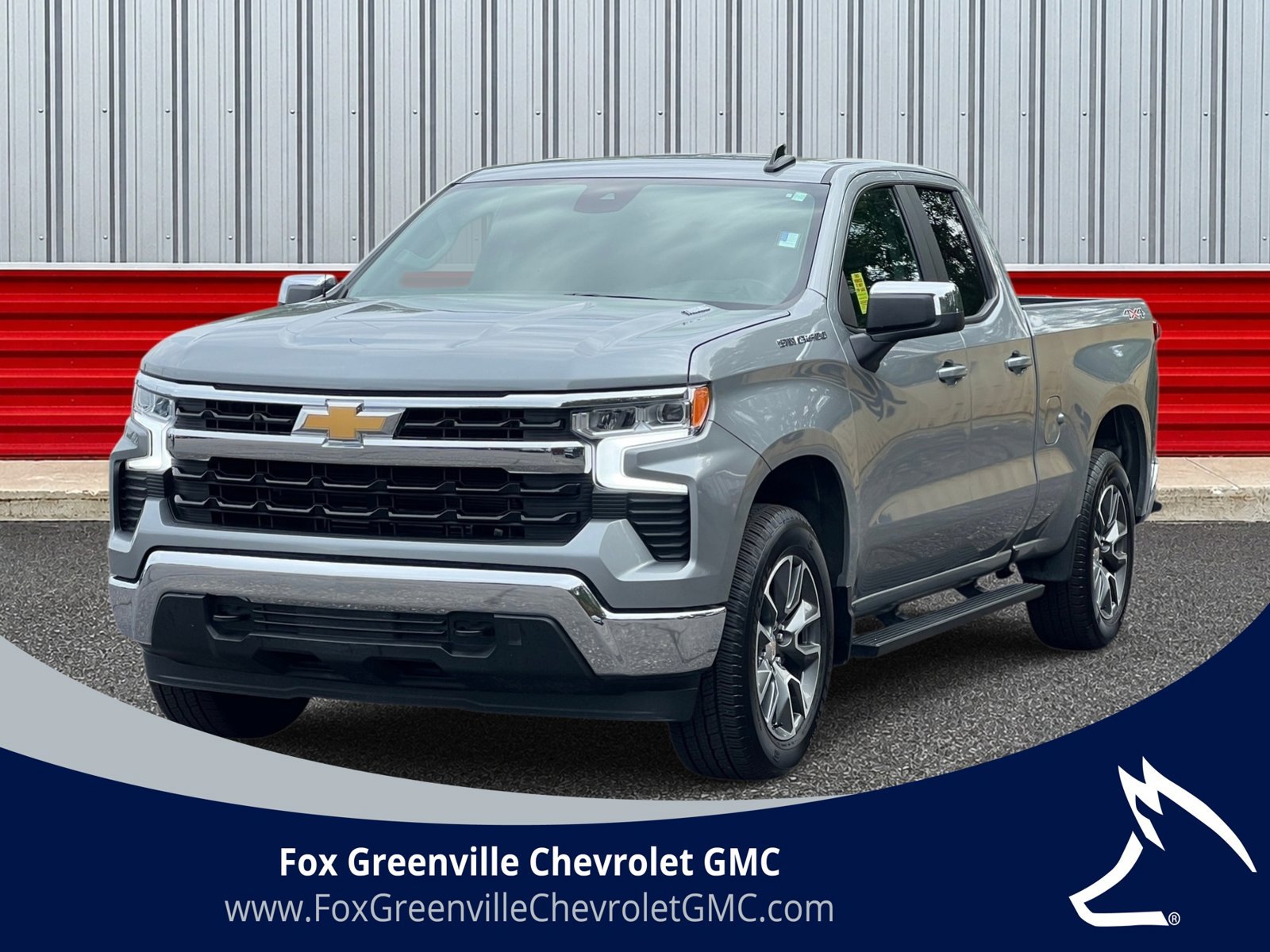 Used 2025 Chevrolet Silverado 1500 LT AWD/4WD image 1
