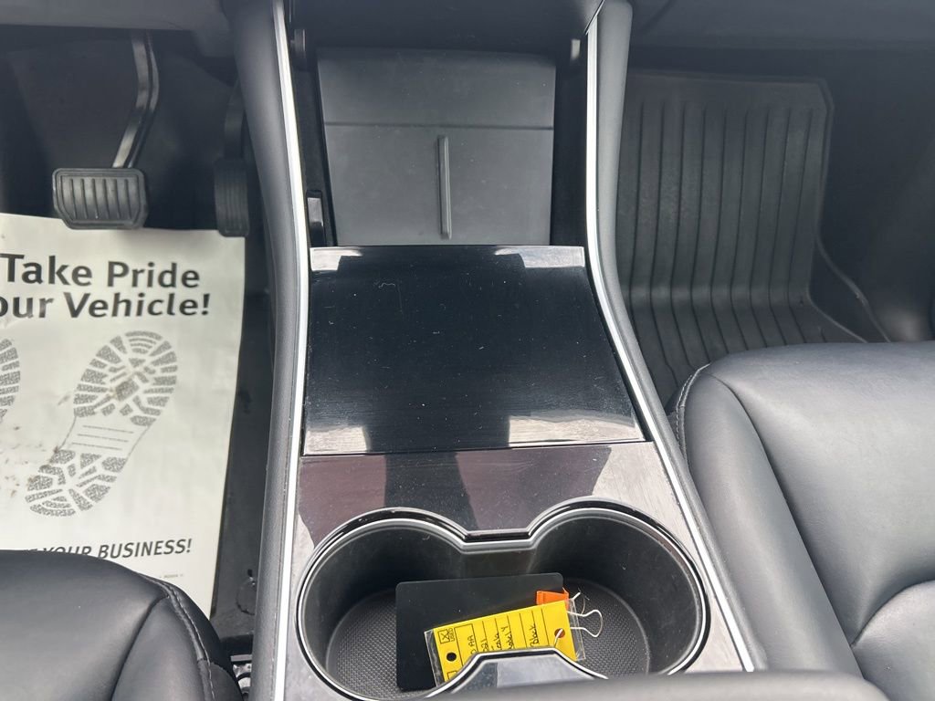 Used 2021 Tesla Model Y Long Range image 23