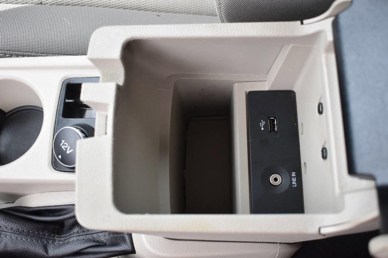 Used 2014 Ford Focus SE image 27