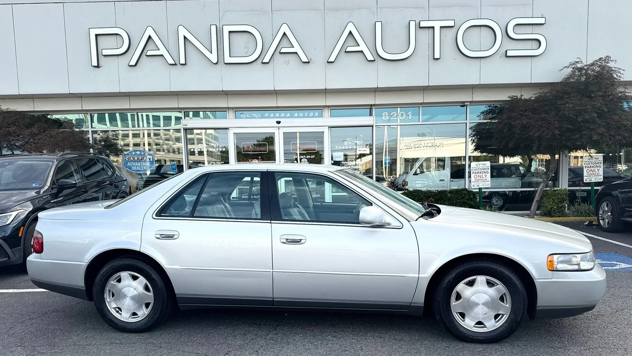 Used 1999 Cadillac Seville SLS w/ Convenience Pkg FWD image 8