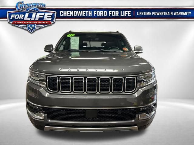 Used 2022 Jeep Wagoneer Series III w/ Premium Group I AWD/4WD image 9