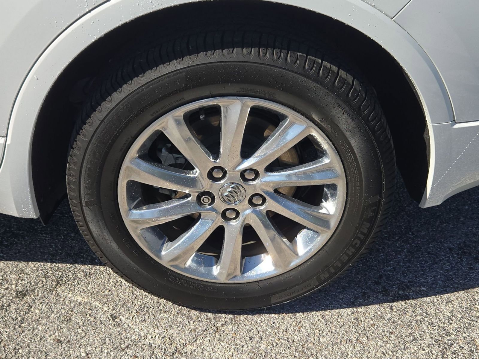 Used 2019 Buick Envision Essence image 6