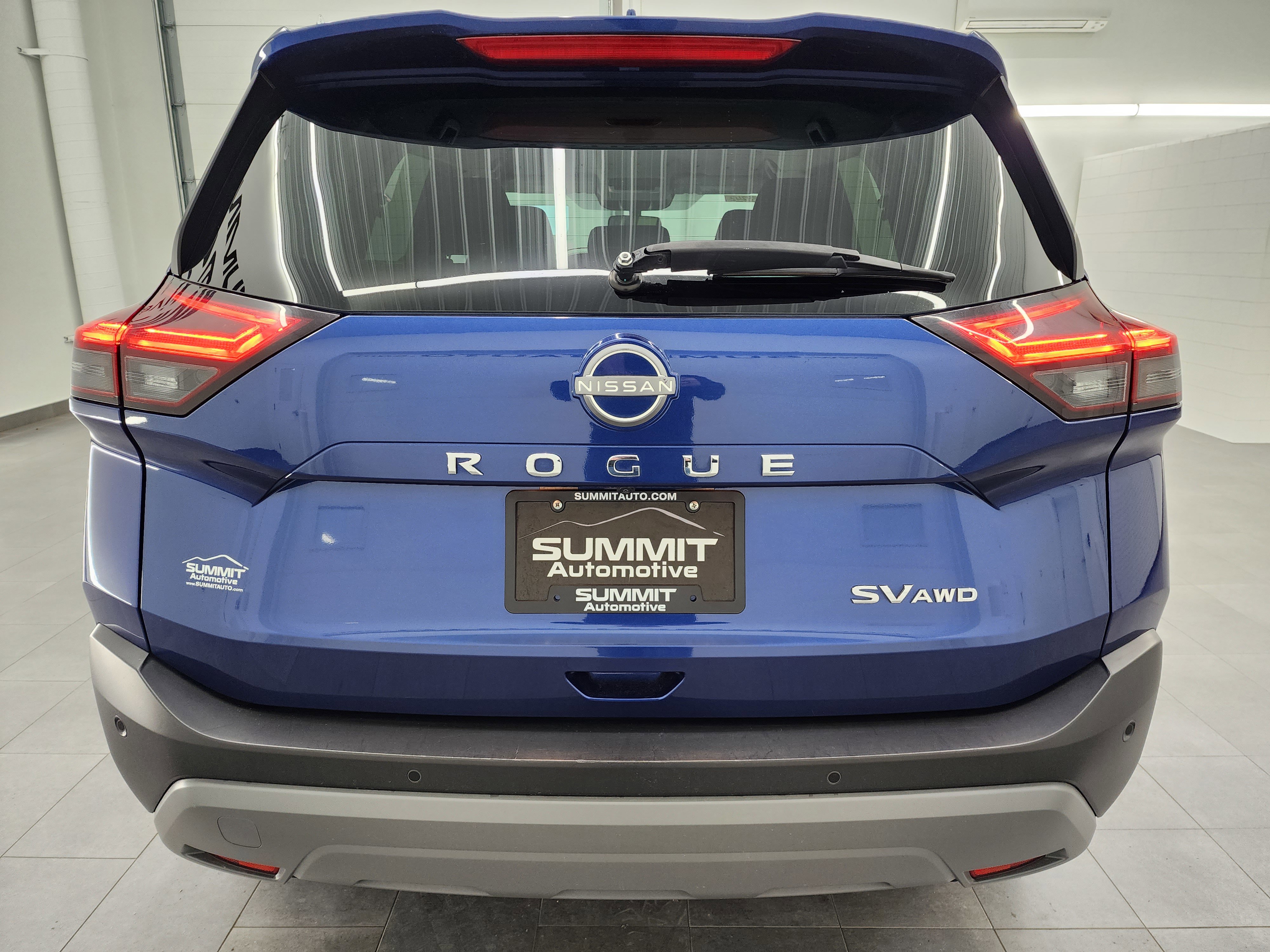Used 2023 Nissan Rogue SV image 26