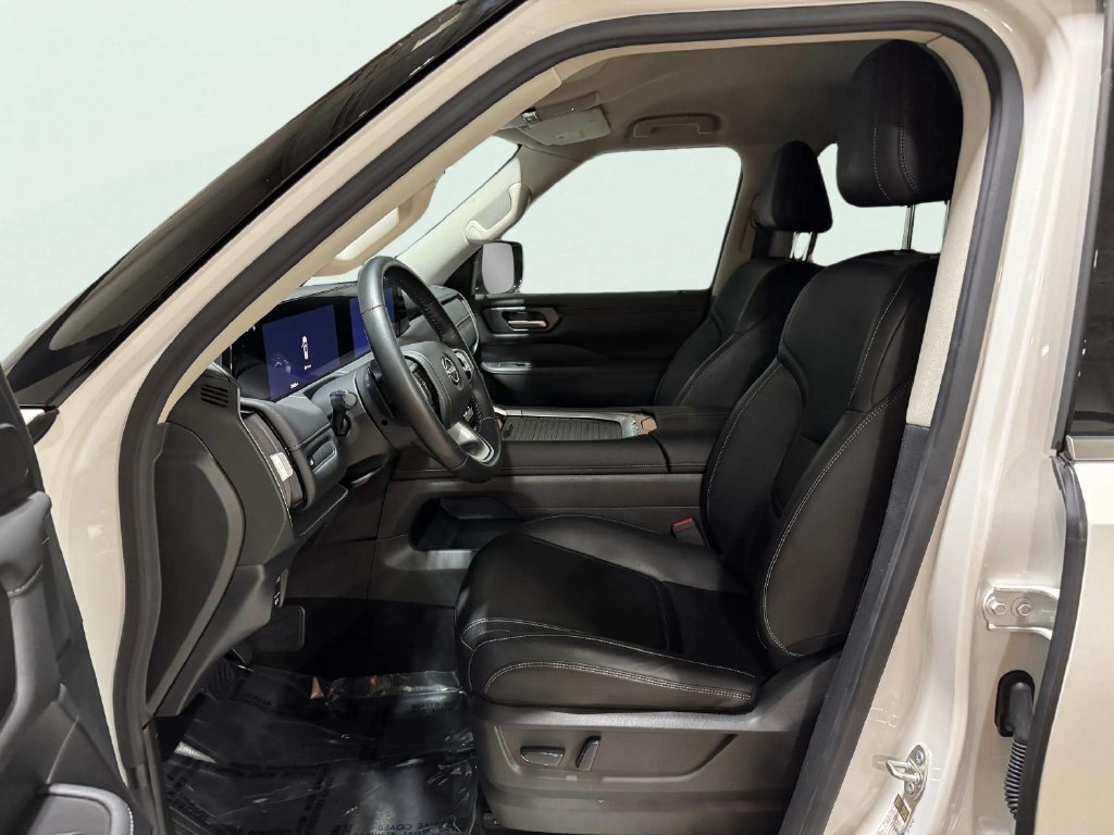 Certified 2026 Nissan Armada SV AWD/4WD image 21