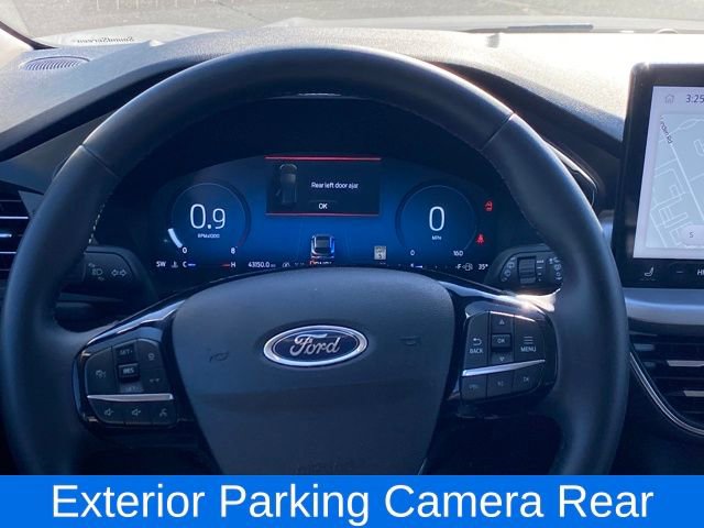 Used 2024 Ford Escape Platinum AWD/4WD image 8