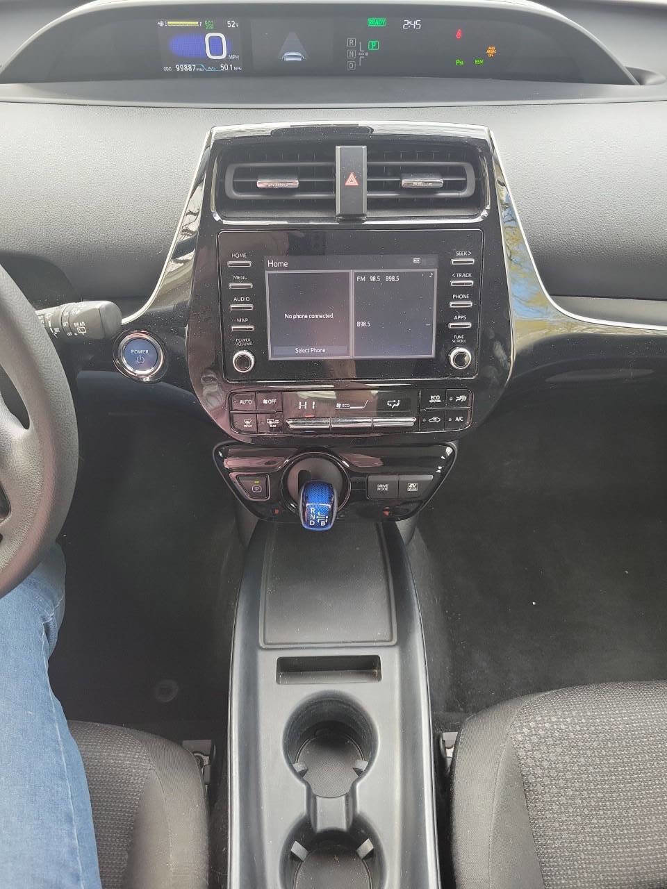 Used 2020 Toyota Prius LE AWD/4WD image 9