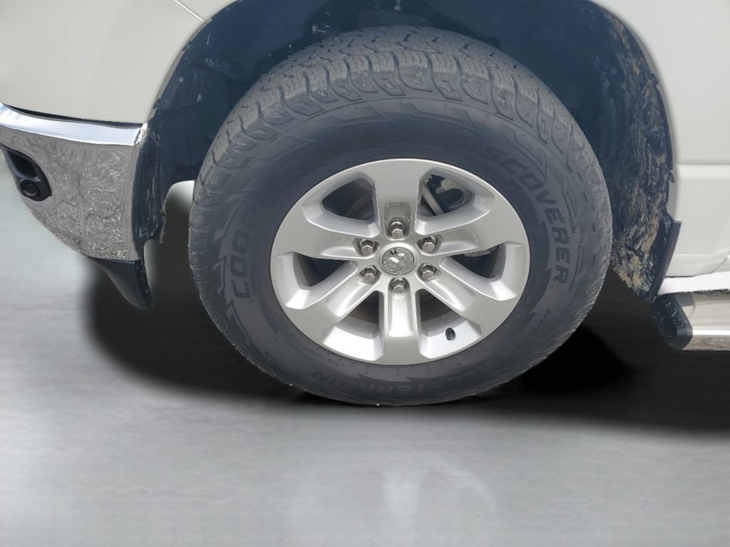 Used 2023 RAM 1500 Laramie AWD/4WD image 27