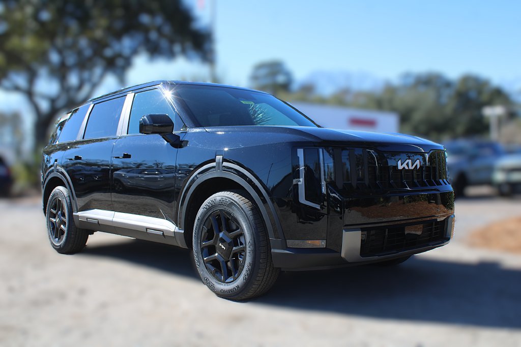 New 2027 Kia Telluride LX FWD image 3
