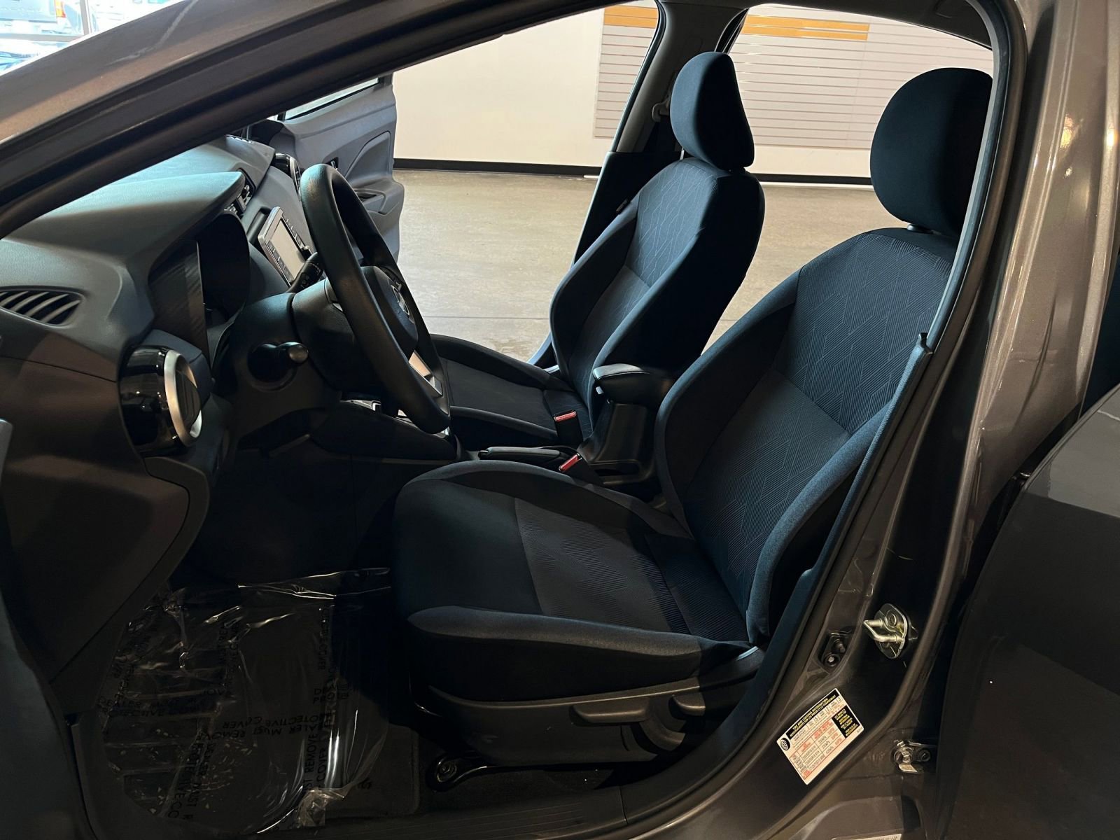 Used 2025 Nissan Versa SV image 25