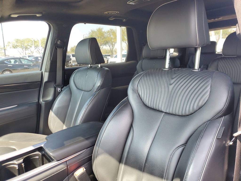 Used 2024 Hyundai Palisade Calligraphy image 15