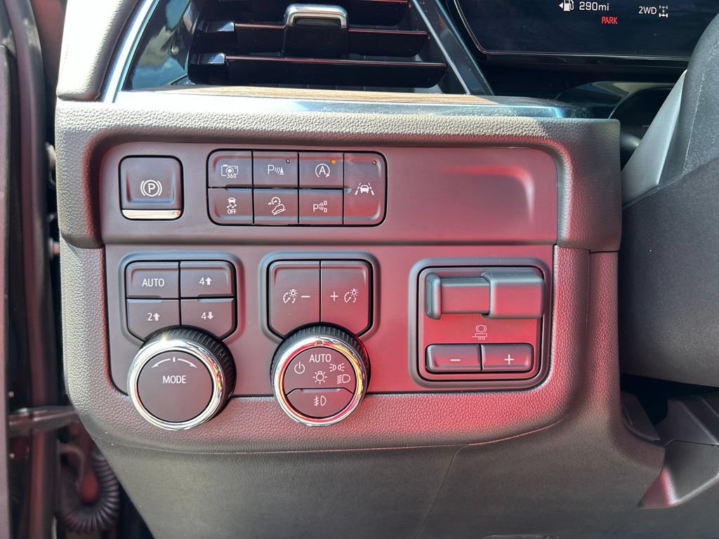 Certified 2025 Chevrolet Tahoe Z71 w/ Comfort Package AWD/4WD image 24