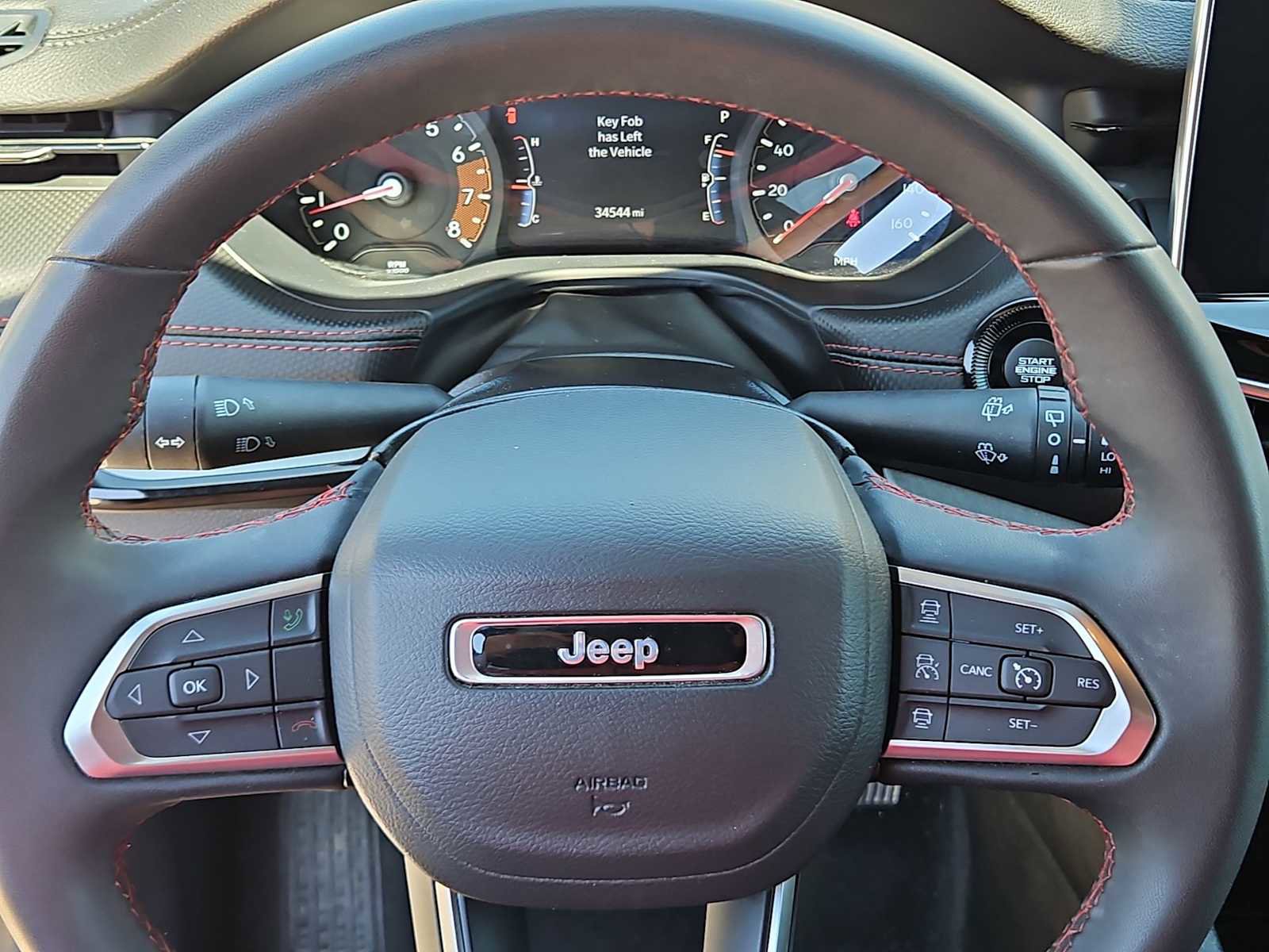 Used 2025 Jeep Compass Trailhawk AWD/4WD image 19