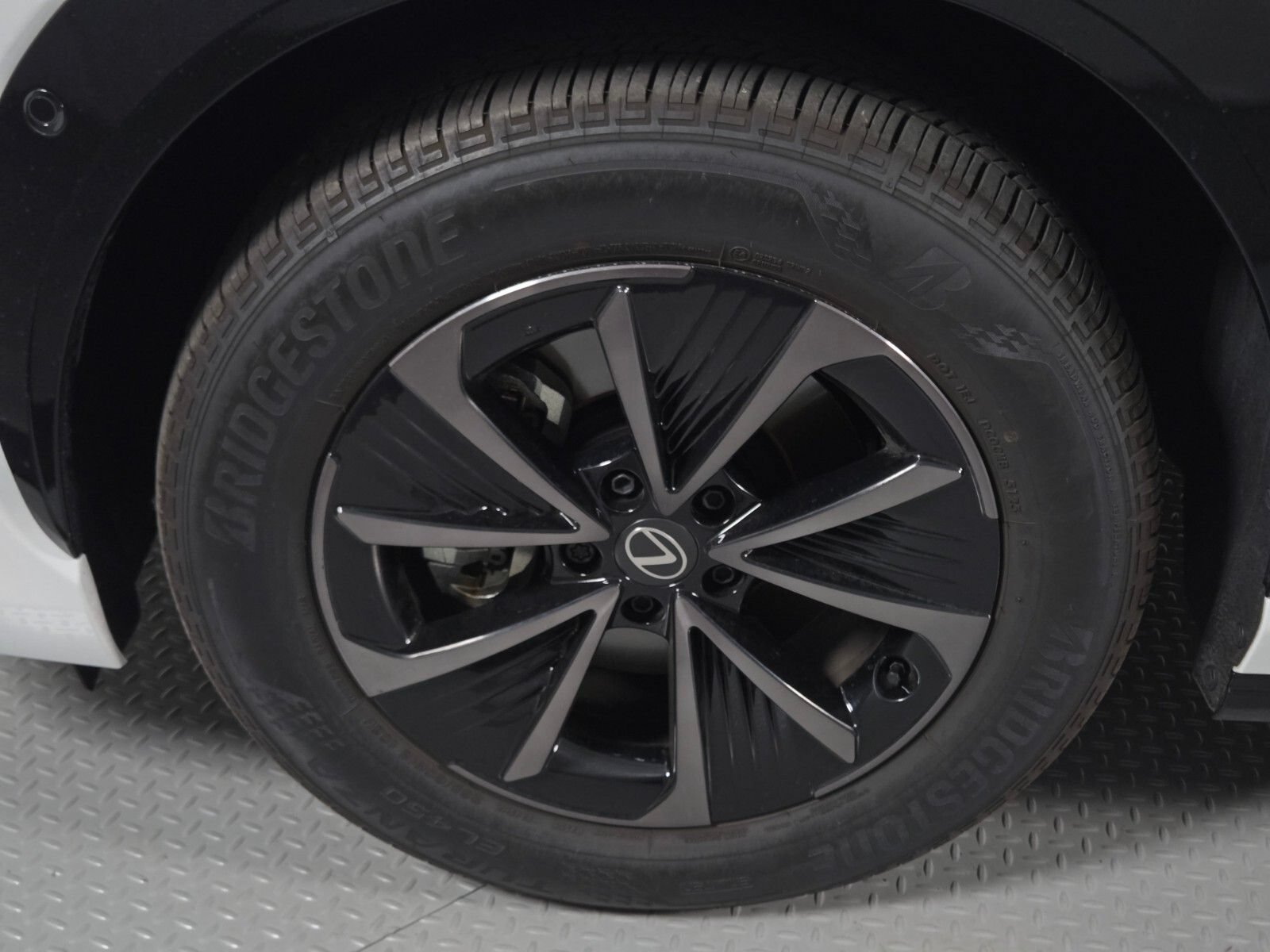 Used 2026 Lexus RZ 350e 2WD w/ Technology Package image 9