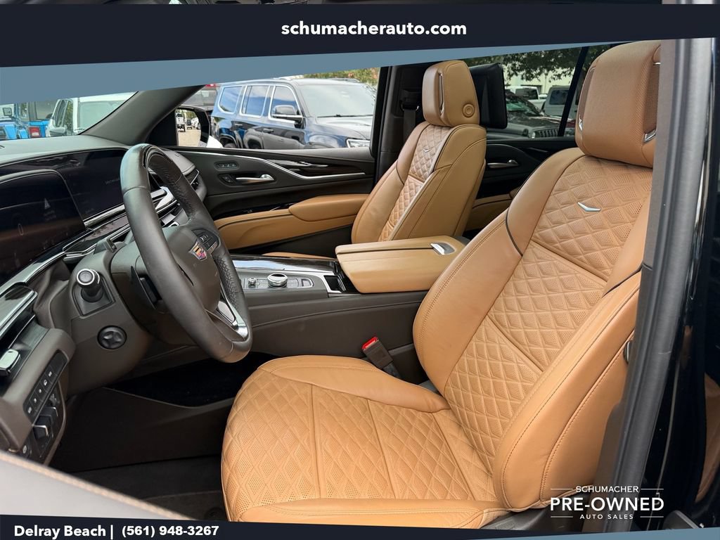 Used 2024 Cadillac Escalade Sport w/ LPO, ONYX Package AWD/4WD image 10