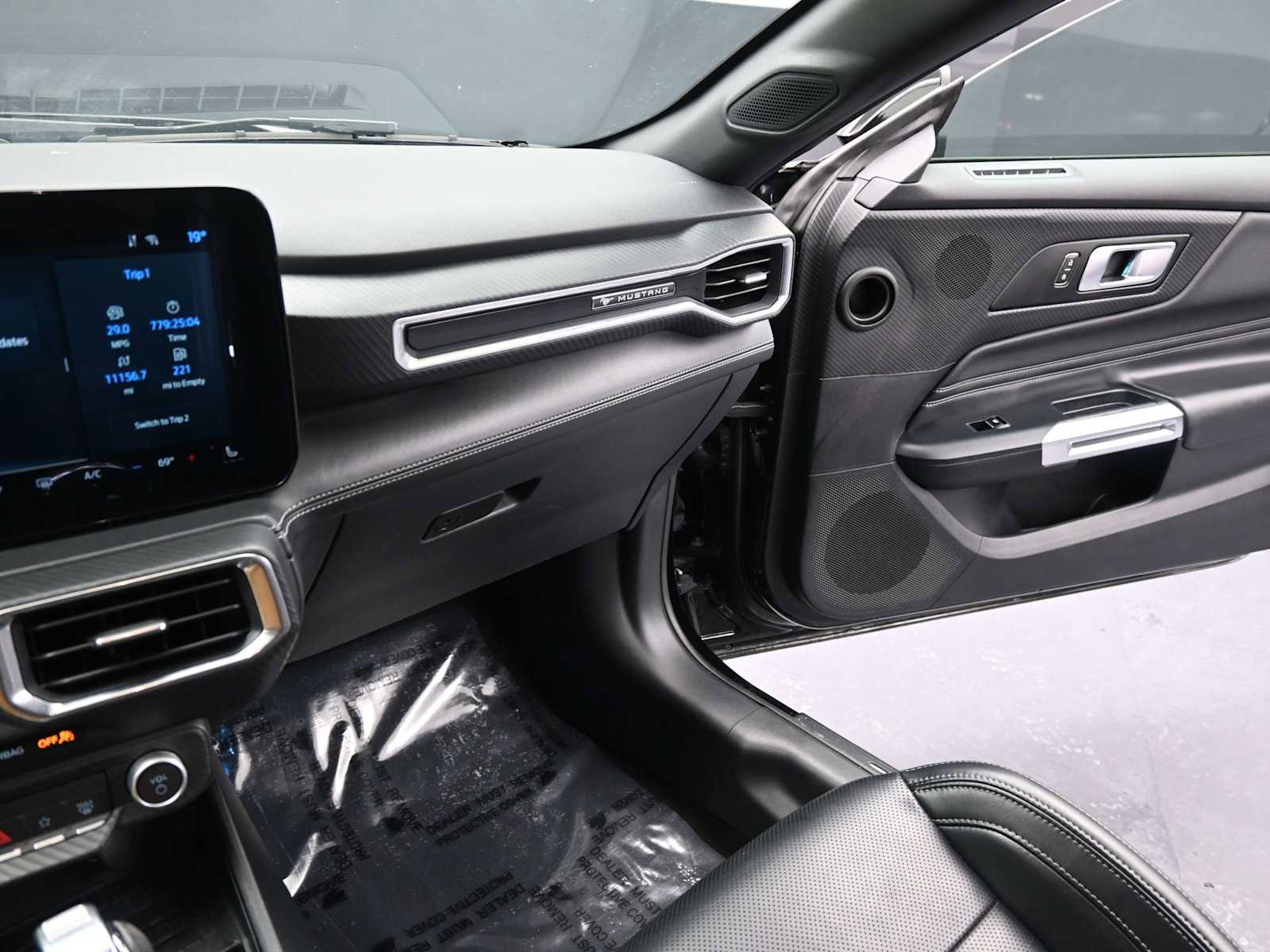 Used 2024 Ford Mustang Premium image 19