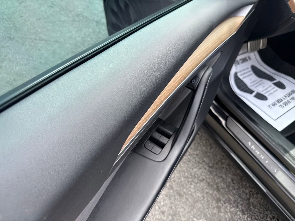 Used 2022 Tesla Model 3 Performance image 11