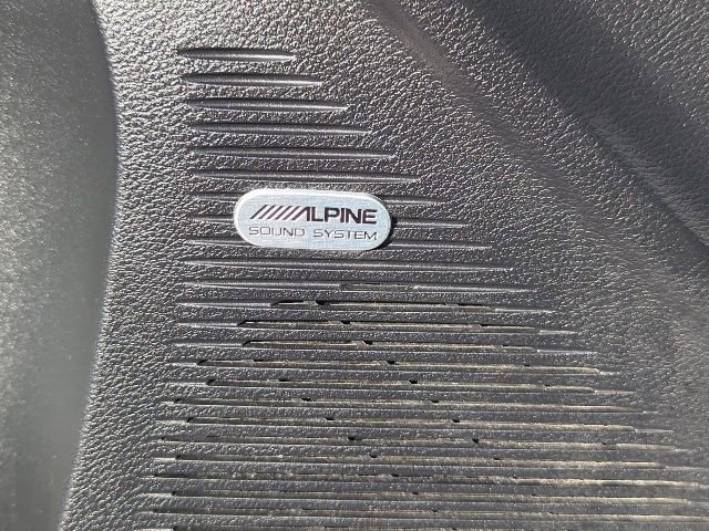 Used 2023 Dodge Challenger SXT image 12