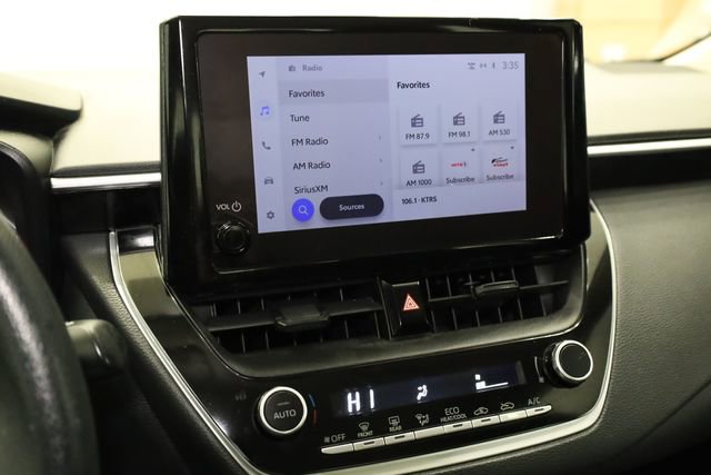 Used 2023 Toyota Corolla LE image 16