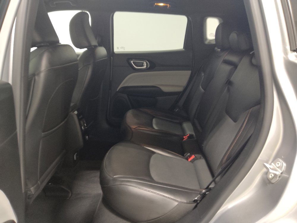 Used 2023 Jeep Compass Limited w/ Elite Group AWD/4WD image 18